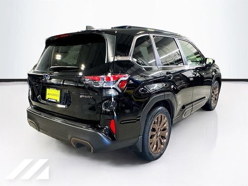 Used 2025 Subaru Forester Sport AWD/4WD image 5