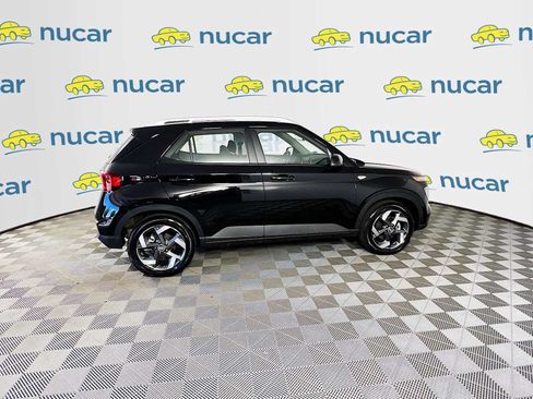 Certified 2026 Hyundai Venue SEL FWD image 8