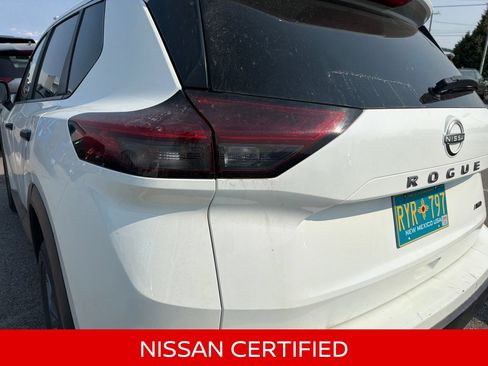 Certified 2024 Nissan Rogue S AWD/4WD image 11