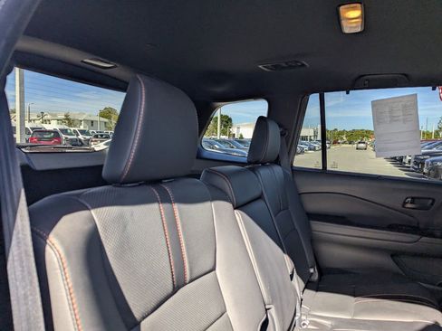 Used 2023 Honda Passport TrailSport image 14