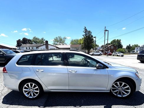 Used 2016 Volkswagen Golf SE FWD image 6