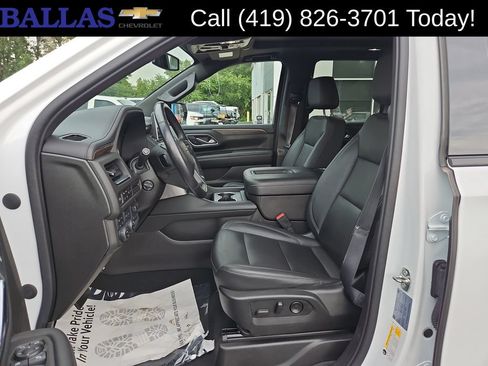 Certified 2021 Chevrolet Tahoe Z71 w/ Z71 Off-Road Package AWD/4WD image 11