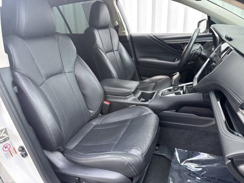 Used 2020 Subaru Outback Limited AWD/4WD image 16