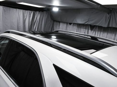 Used 2022 Mercedes-Benz GLE 350 4MATIC w/ Premium Package image 86