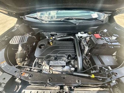 Certified 2025 Chevrolet Equinox LT w/ Convenience Package II AWD/4WD image 29