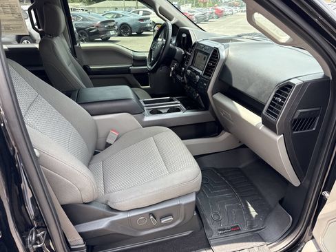 Used 2018 Ford F150 XLT w/ Equipment Group 302A Luxury RWD image 29