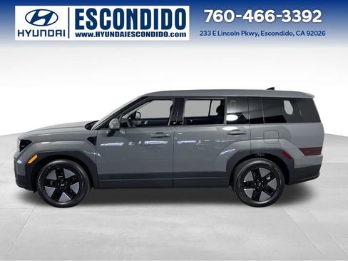 New 2026 Hyundai Santa Fe SE image 2