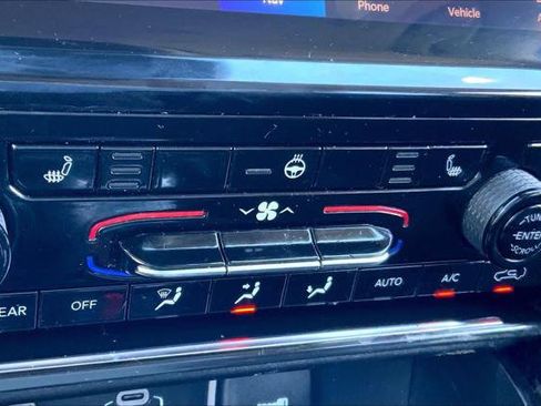 Certified 2023 Jeep Grand Cherokee Limited AWD/4WD image 31