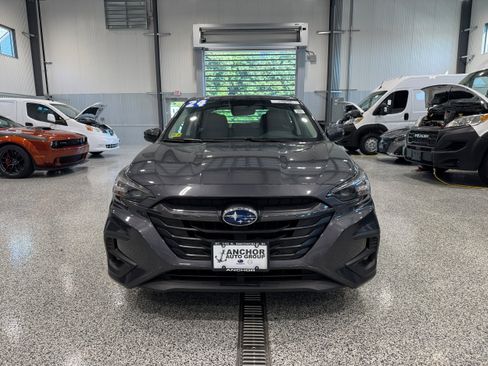 Used 2024 Subaru Legacy Limited AWD/4WD image 2