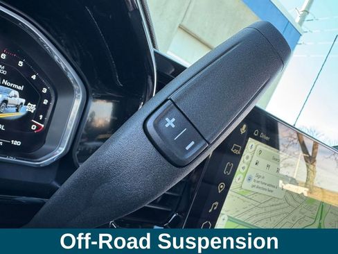 Used 2026 GMC Sierra 2500 SLT w/ SLT Premium Package image 13