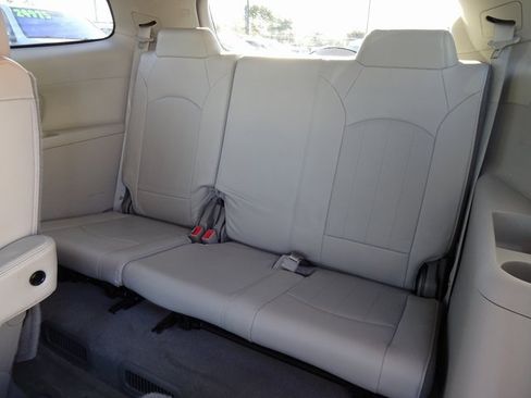 Used 2016 Buick Enclave Leather image 15