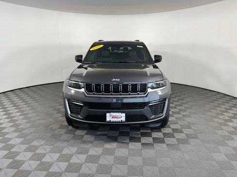 Used 2026 Jeep Grand Cherokee L Limited w/ MOPAR Finishing Package AWD/4WD image 2