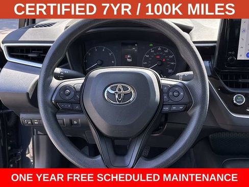 Used 2025 Toyota Corolla LE w/ Convenience Package FWD image 18