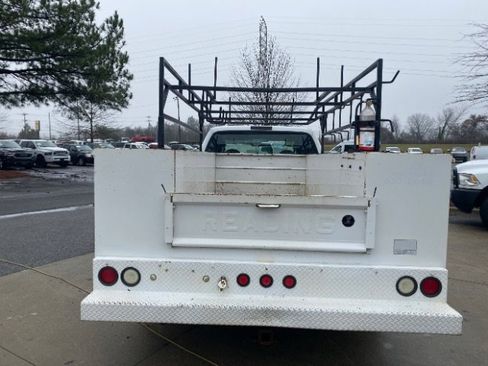 Used 2004 Ford F350 Lariat image 4