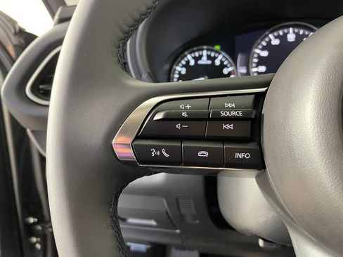 New 2025 MAZDA CX-30 AWD 2.5 S w/ Select Sport Pkg image 12