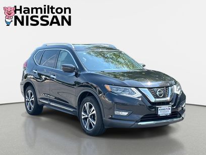 Used 2017 Nissan Rogue SL w/ SL Premium Package