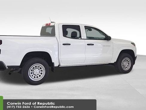 Used 2023 Chevrolet Colorado W/T image 8