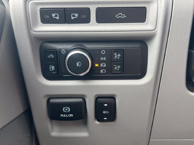 Used 2021 Ford F150 Limited AWD/4WD image 29