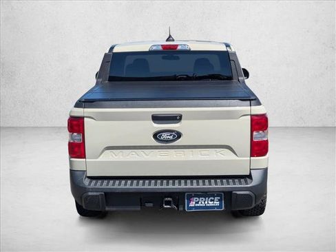 Used 2025 Ford Maverick XLT w/ Equipment Group 302A AWD/4WD image 6