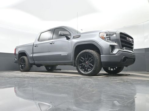 Used 2020 GMC Sierra 1500 Elevation w/ Elevation Value Package AWD/4WD image 32
