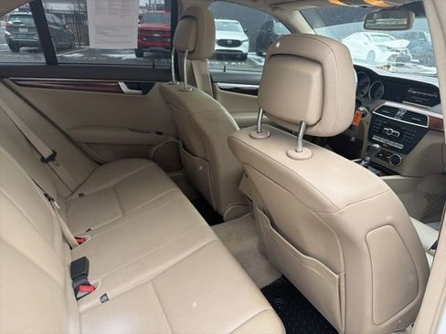 Used 2014 Mercedes-Benz C 300 4MATIC Sedan image 33