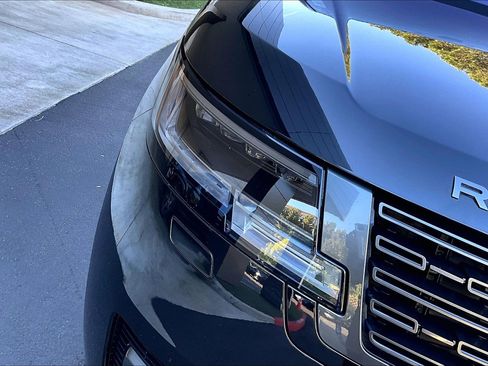 Used 2023 Land Rover Range Rover SE image 30