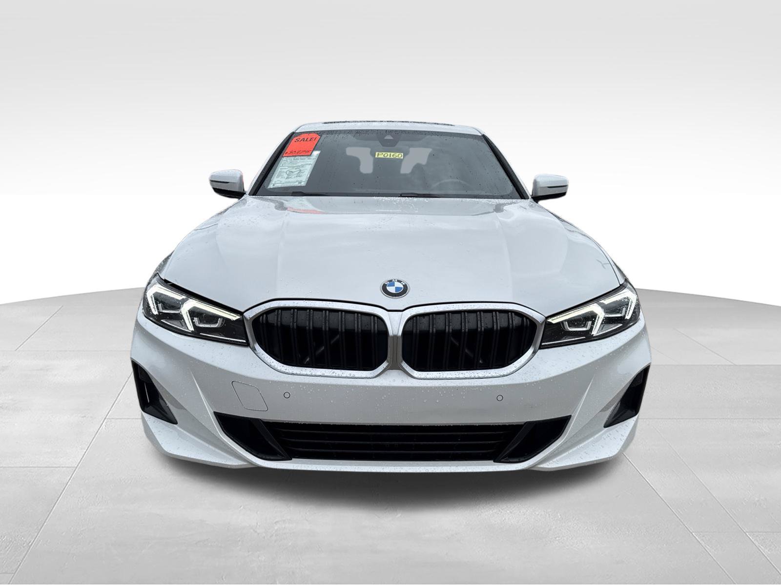 Used 2024 BMW 330i Sedan w/ Convenience Package RWD image 2