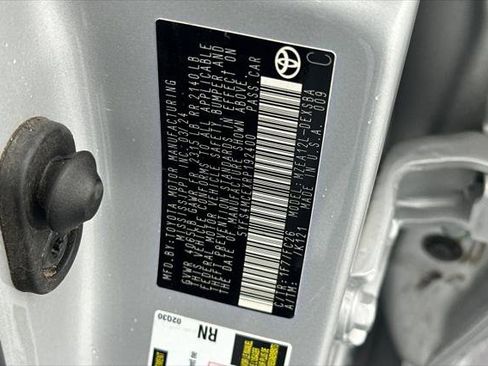 Certified 2024 Toyota Corolla SE image 34