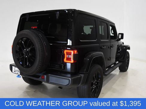 Used 2023 Jeep Wrangler Unlimited Sahara w/ Cold Weather Group AWD/4WD image 4