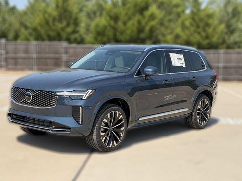 New 2026 Volvo XC90 T8 Ultra w/ Protection Package AWD/4WD image 3