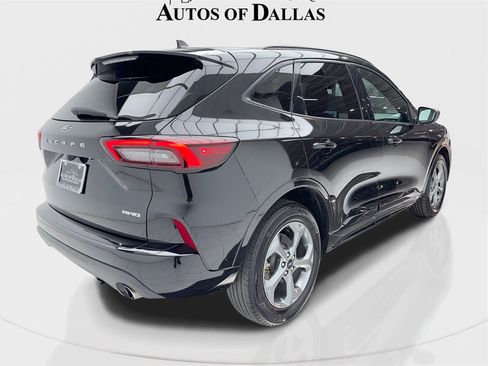 Used 2023 Ford Escape ST-Line image 9
