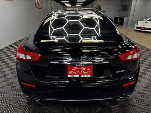 Used 2016 Maserati Ghibli S image 11