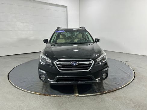 Used 2018 Subaru Outback 2.5i Limited image 13