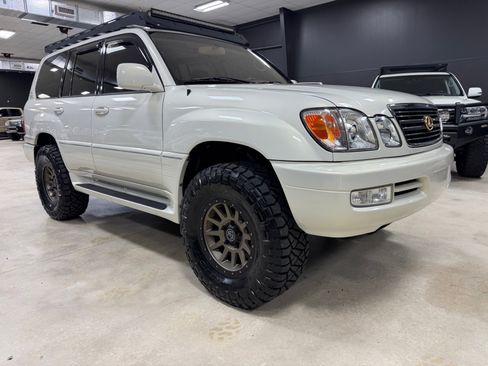 Used 2001 Lexus LX 470 4WD image 14