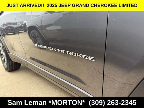 New 2025 Jeep Grand Cherokee Limited image 4
