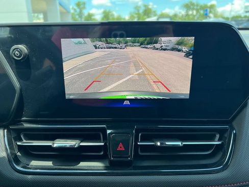Used 2024 Chevrolet TrailBlazer RS w/ Driver Confidence Package AWD/4WD image 15