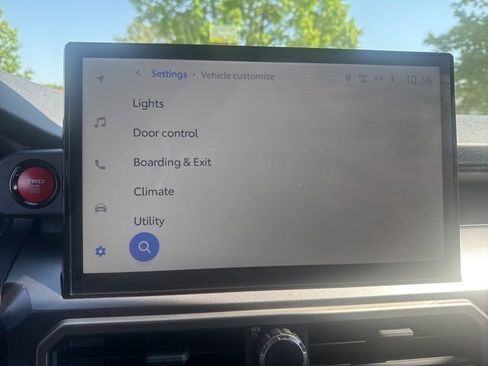 Used 2025 Toyota 4Runner TRD Off-Road Premium image 34