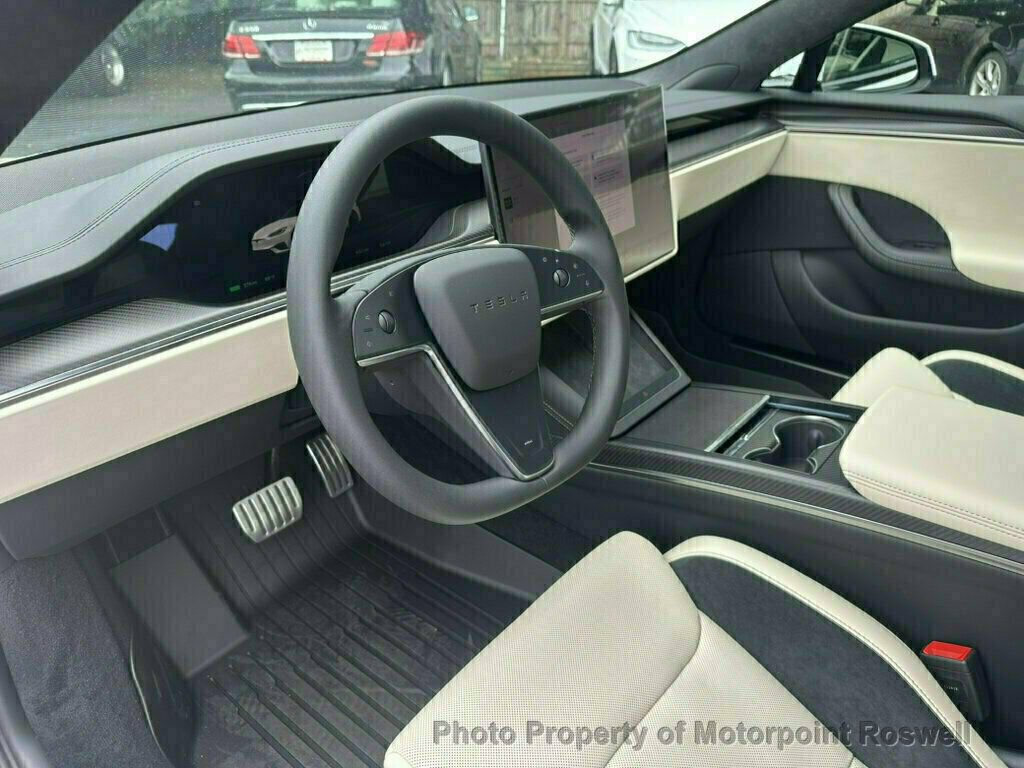 Used 2026 Tesla Model S Plaid AWD/4WD image 8