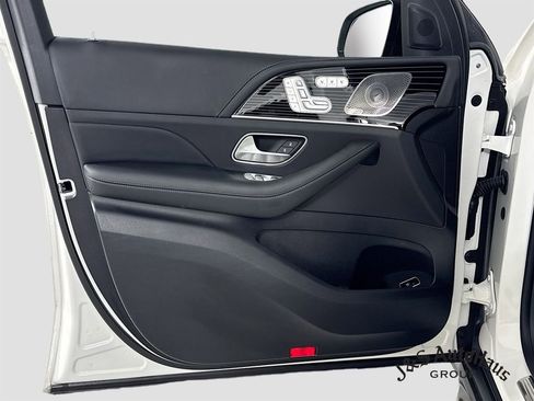 Used 2024 Mercedes-Benz GLS 63 AMG 4MATIC image 22