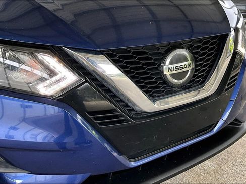 Used 2021 Nissan Rogue Sport SV w/ Technology Package FWD image 29