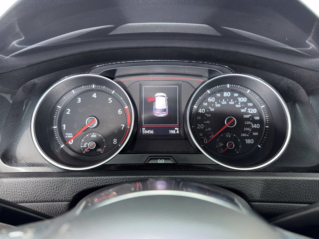 Used 2017 Volkswagen GTI Sport FWD image 9