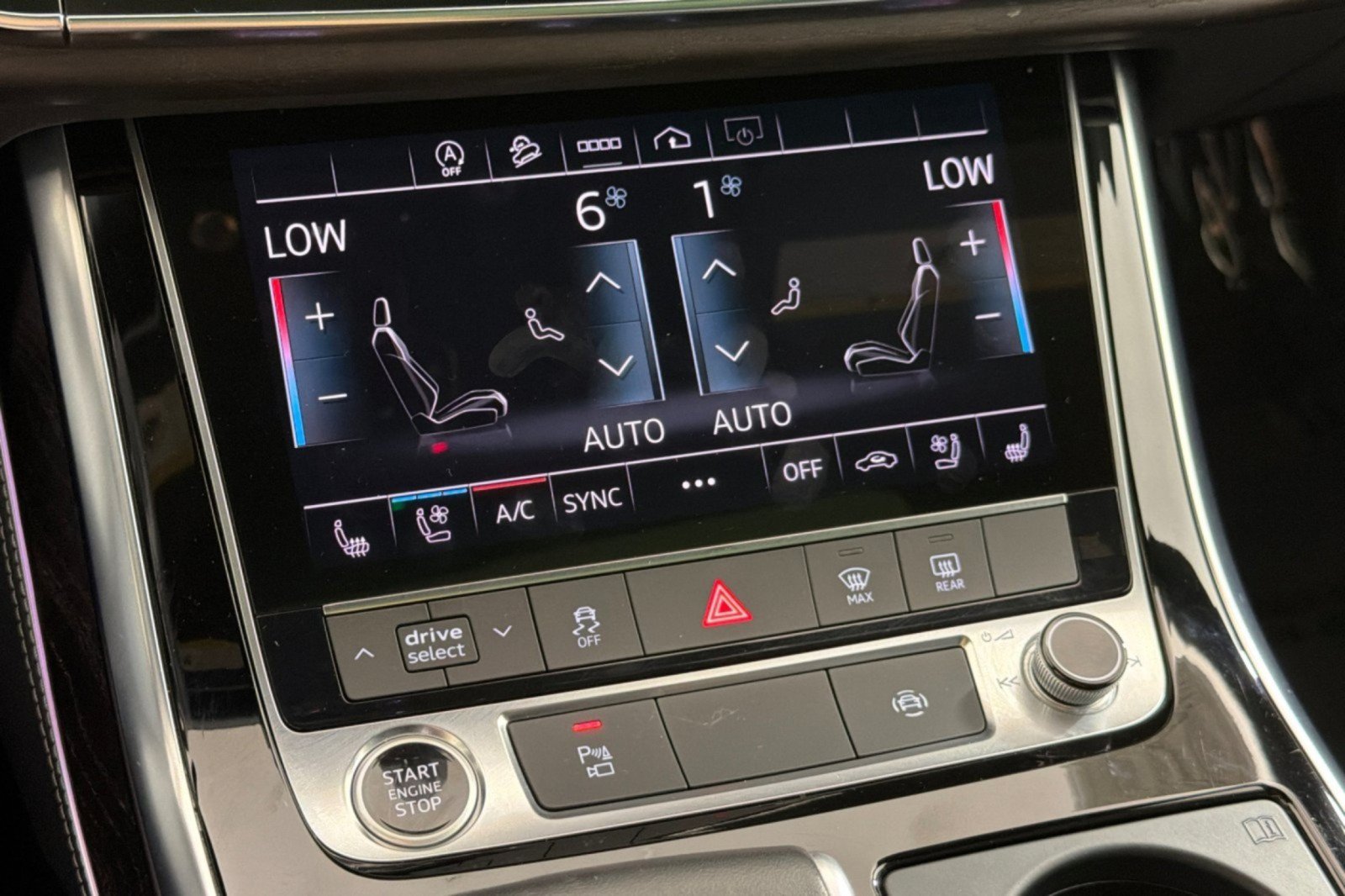 Used 2022 Audi Q8 Premium Plus AWD/4WD image 19