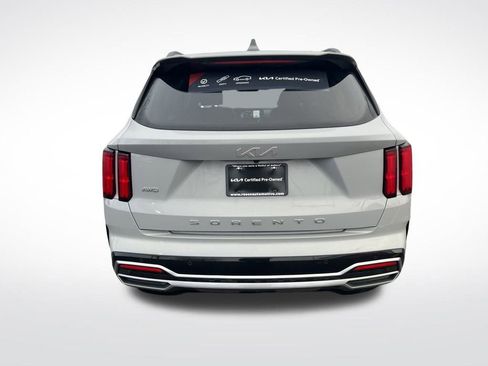 Certified 2022 Kia Sorento SX image 43