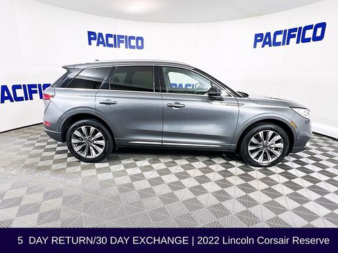 Used 2022 Lincoln Corsair Reserve w/ Equipment Group 201A image 9