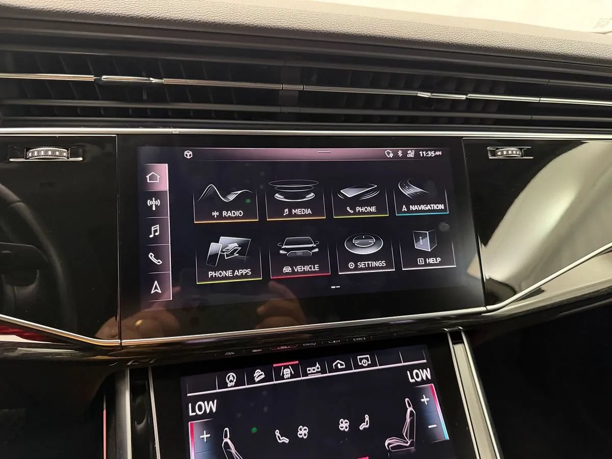 Used 2019 Audi Q8 Premium Plus AWD/4WD image 35
