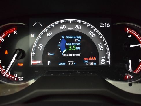 Used 2025 Toyota RAV4 LE AWD/4WD image 16