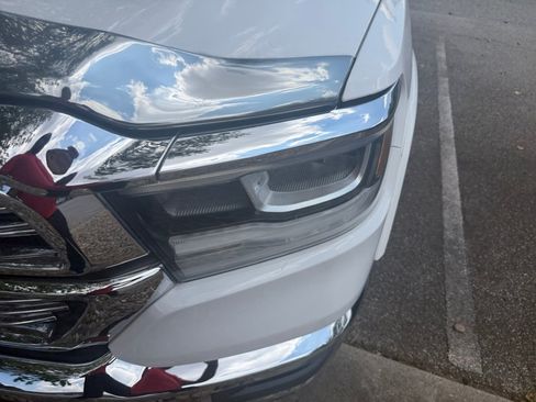 Used 2022 RAM 1500 Laramie AWD/4WD image 30