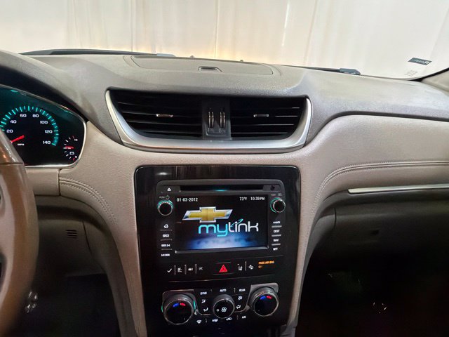 Used 2015 Chevrolet Traverse LTZ AWD/4WD image 16