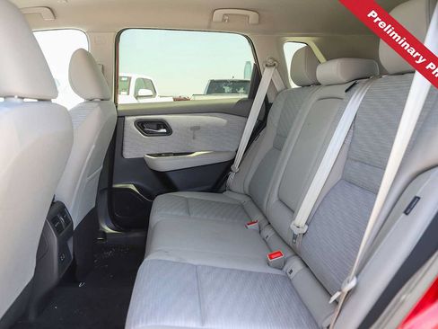 Used 2023 Nissan Rogue SV FWD image 13