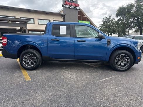 Used 2024 Ford Maverick XLT FWD image 2